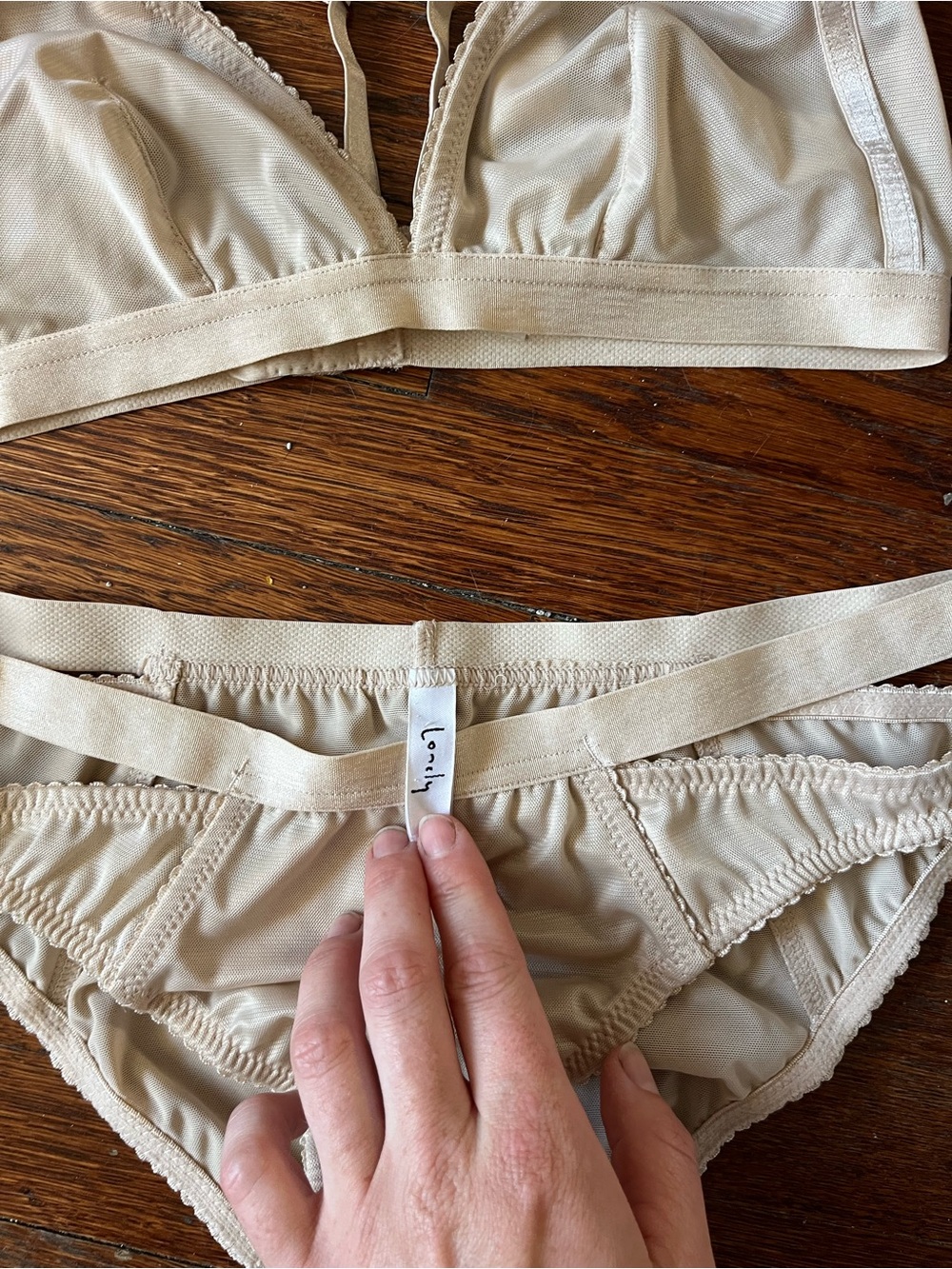 Lonely cream strappy bra and panty set - Picture 3 of 9